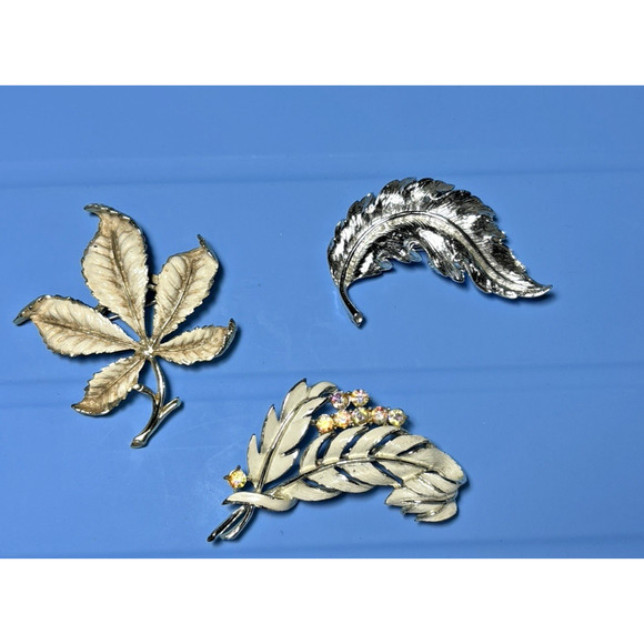 Vintage Lot 3 Leaf Branch Brooch Silvertone Goldstone, Enameled Rhinestone 2" - Picture 4 of 16